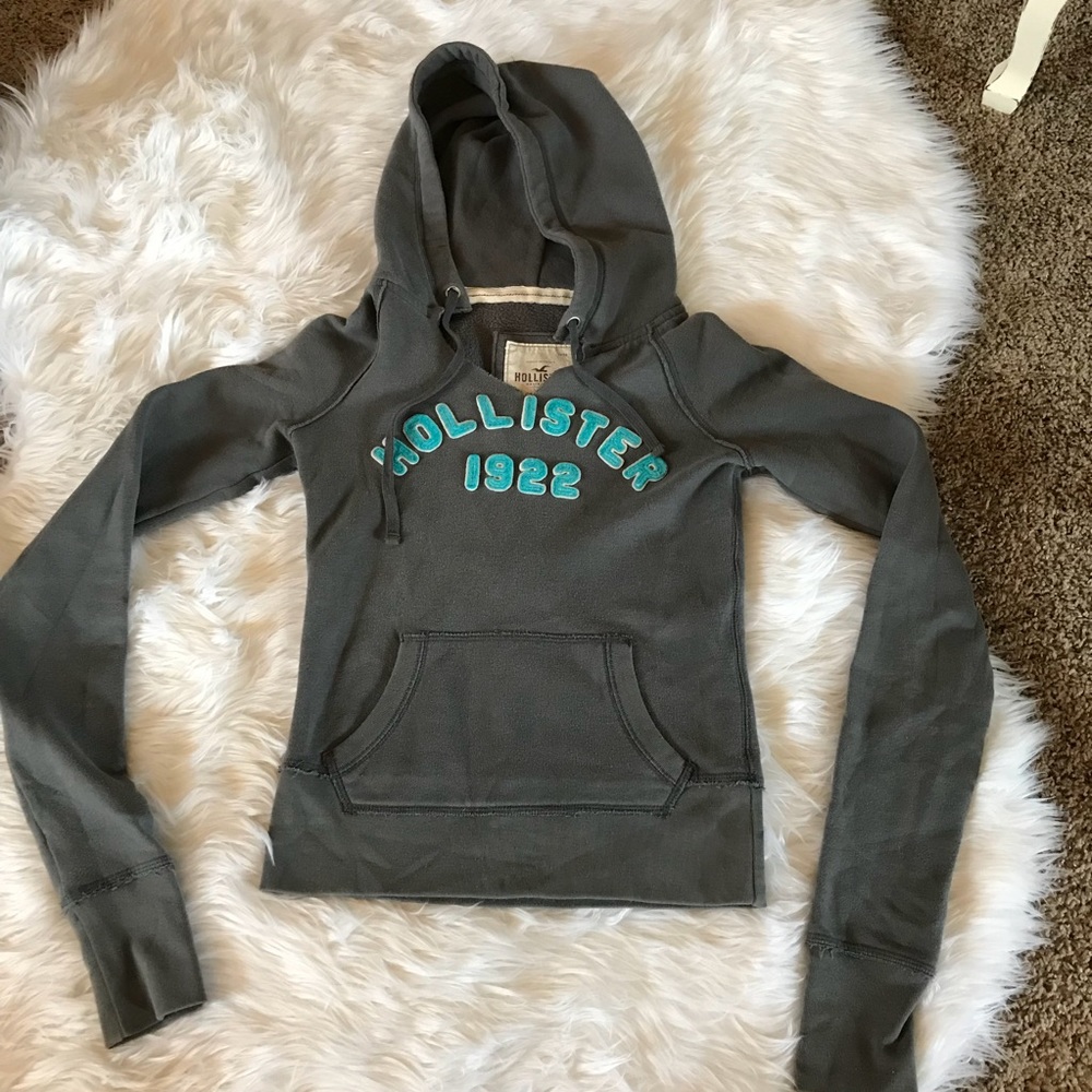 Grey Hollister hooded sweatshirt